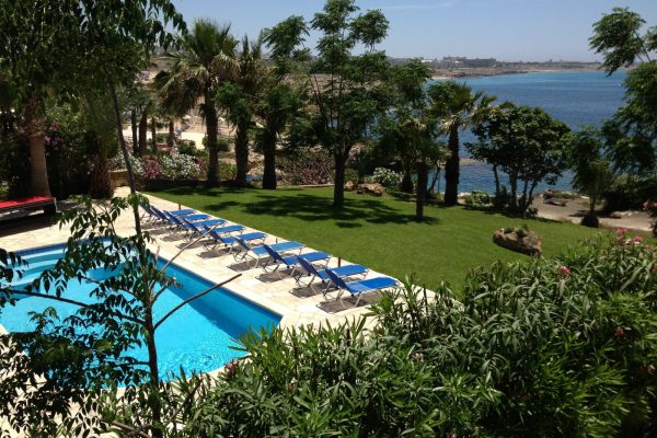 Seafront Villa Gregoria